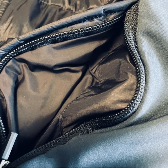 Arena Team Line Knit Quilted Swimmer Jacket Unisex Size Large - Picture 10 of 16